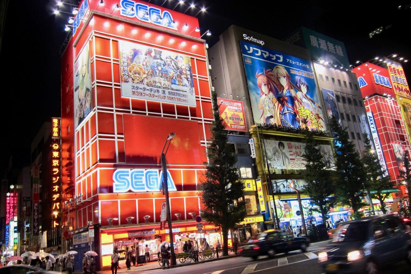 akihabara-the-centre-of-otaku-culture-in-tokyo-japan-kulture-kween